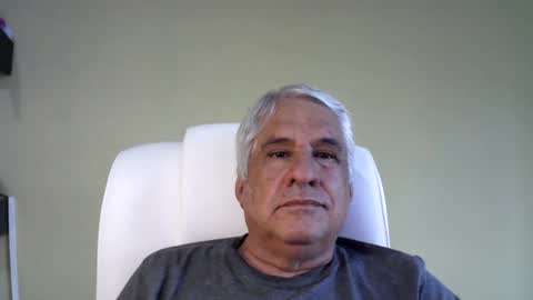 Snapshot of grisa01 chatting on February 1, 2025, 6:08 pm grisa01 online show from February 1, 2025, 6:08 pm
