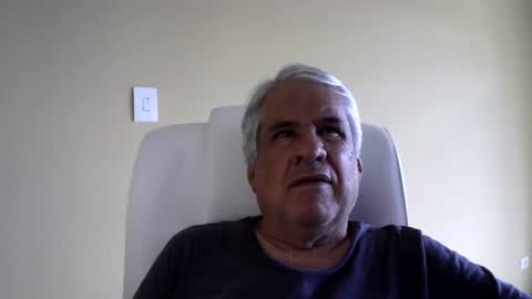 Snapshot of grisa01 chatting on February 23, 2025, 4:46 pm grisa01 online show from February 23, 2025, 4:46 pm