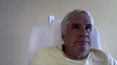 Snapshot of grisa01 chatting on March 9, 2025, 5:17 pm grisa01 online show from March 9, 2025, 5:17 pm