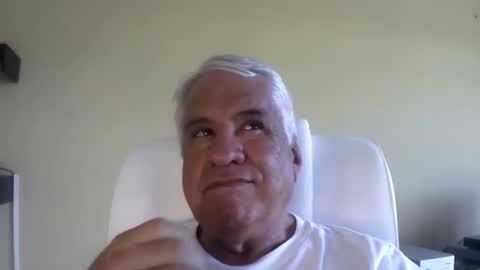 grisa01 online show from December 1, 2025, 1:38 pm