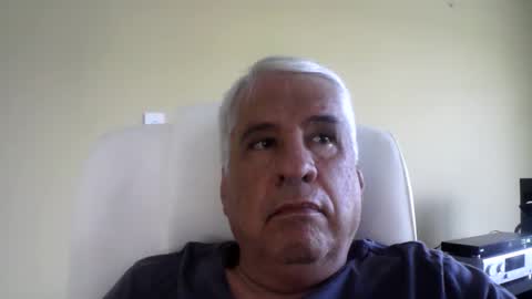 grisa01 online show from December 2, 2025, 2:12 pm