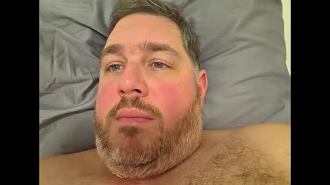 grizzly_uncut online show from December 2, 2025, 5:35 am