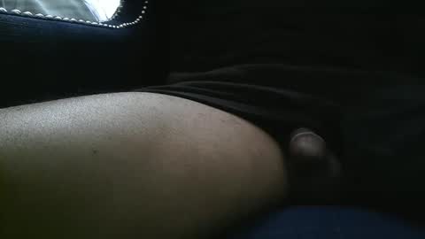 Snapshot of grizzlybone chatting on January 14, 2026, 9:31 pm grizzlybone online show from January 14, 2026, 9:31 pm