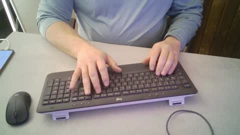 Snapshot of grooce_sub chatting on January 6, 2025, 11:51 am Grooce online show from January 6, 2025, 11:51 am