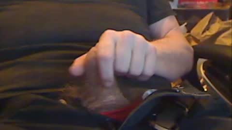 Snapshot of gruhahn chatting on December 3, 2024, 5:31 am DankMess online show from December 3, 2024, 5:31 am