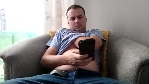 Snapshot of grzes1976 chatting on January 15, 2025, 10:49 am grzes1976 online show from January 15, 2025, 10:49 am