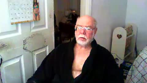 Snapshot of gtnolder60 chatting on February 21, 2025, 12:50 pm Gary online show from February 21, 2025, 12:50 pm