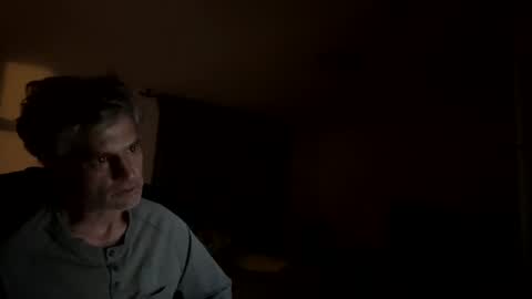 guardiannif_ online show from February 18, 2025, 2:59 am