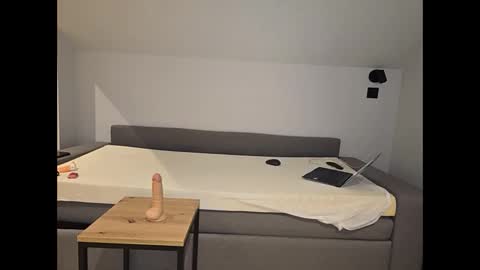 Snapshot of gubighot chatting on January 7, 2026, 6:32 pm GuBigHot online show from January 7, 2026, 6:32 pm