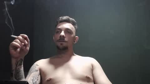 GuessWhatBitch online show from October 8, 2025, 8:28 pm