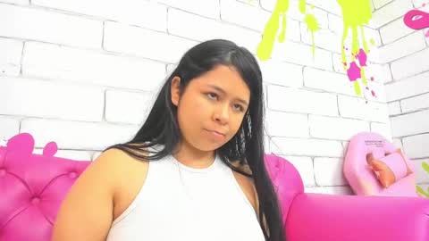 Snapshot of guiaanderson chatting on November 19, 2025, 12:05 pm GuiaAnderson online show from November 19, 2025, 12:05 pm