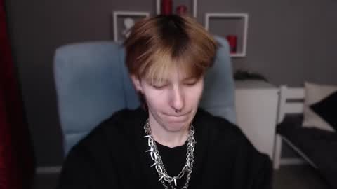 guitarandangell online show from March 11, 2026, 1:06 pm