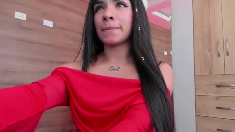 gummyluv online show from November 5, 2025, 8:20 pm