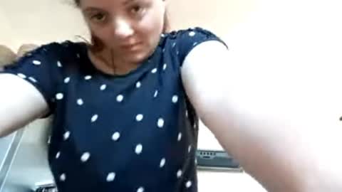 Snapshot of gussietackitt chatting on April 29, 2026, 7:12 am Alana online show from April 29, 2026, 7:12 am