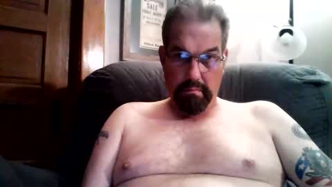 Snapshot of guy4fun8 chatting on September 18, 2025, 6:04 am guy4fun8 online show from September 18, 2025, 6:04 am