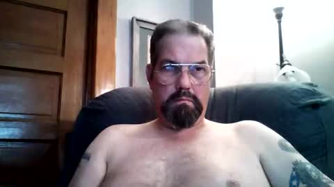 Snapshot of guy4fun8 chatting on February 14, 2026, 7:43 pm guy4fun8 online show from February 14, 2026, 7:43 pm