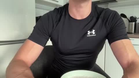 Snapshot of guyfromfinland1981 chatting on November 23, 2025, 8:03 am NaughtyFitHusband online show from November 23, 2025, 8:03 am