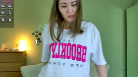 Snapshot of gwen_lady chatting on January 31, 2025, 1:54 am Sweety Kitty online show from January 31, 2025, 1:54 am