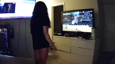 Snapshot of gwenandtwomen chatting on April 15, 2026, 12:45 pm aidan online show from April 15, 2026, 12:45 pm