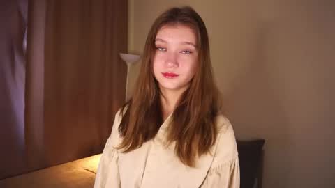 Molly online show from April 15, 2026, 5:14 am