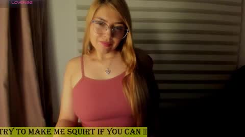 Snapshot of gwyneth_paltrow chatting on February 15, 2026, 3:14 am online show from February 15, 2026, 3:14 am