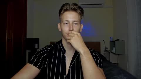 Oliver online show from February 16, 2025, 7:49 pm