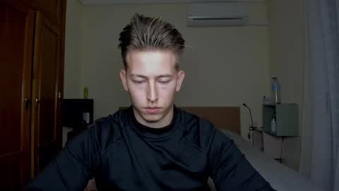 Oliver online show from February 24, 2025, 5:53 pm