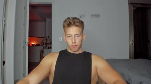 Oliver online show from December 16, 2025, 10:15 pm