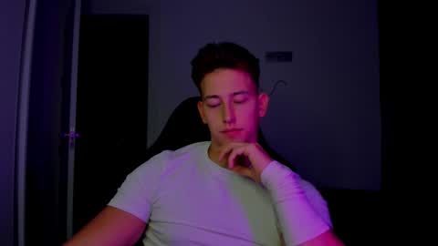 Snapshot of gym_alpha chatting on January 15, 2026, 6:55 pm Oliver online show from January 15, 2026, 6:55 pm