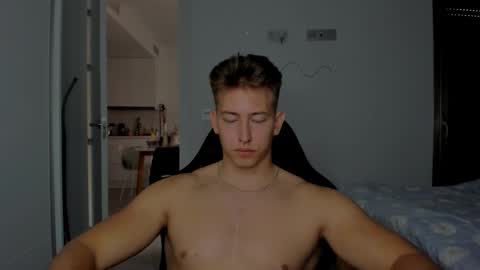 Snapshot of gym_alpha chatting on March 4, 2026, 2:45 pm Oliver online show from March 4, 2026, 2:45 pm