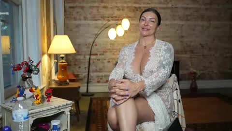 Snapshot of gypsy_rebellion chatting on September 17, 2025, 11:45 am Gypsy online show from September 17, 2025, 11:45 am