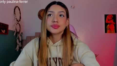 Snapshot of h3y_mia3 chatting on February 3, 2026, 1:15 am Paulina online show from February 3, 2026, 1:15 am