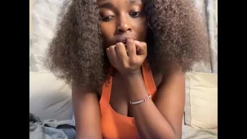 h_o_t_goddess online show from January 13, 2026, 8:52 am