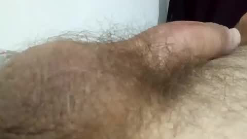 Snapshot of h_rd333 chatting on January 8, 2026, 10:23 pm h_rd333 online show from January 8, 2026, 10:23 pm