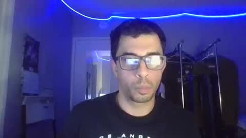 Snapshot of habibi_jpg chatting on June 2, 2026, 8:27 am habibi_jpg online show from June 2, 2026, 8:27 am