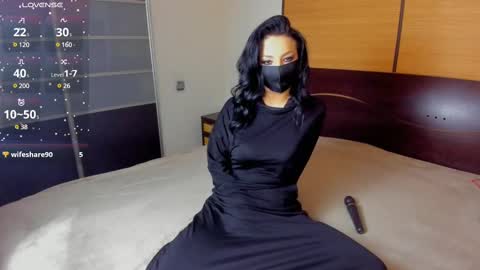 Snapshot of habibi_moon chatting on March 1, 2025, 2:26 am Linda online show from March 1, 2025, 2:26 am