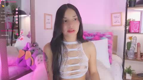 Snapshot of hade_collinss chatting on March 17, 2026, 8:12 pm Hade online show from March 17, 2026, 8:12 pm
