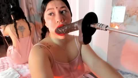 hade_cute2 online show from June 1, 2026, 3:36 pm