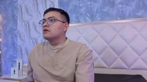 Snapshot of hades_tay chatting on December 19, 2025, 11:39 am hades online show from December 19, 2025, 11:39 am