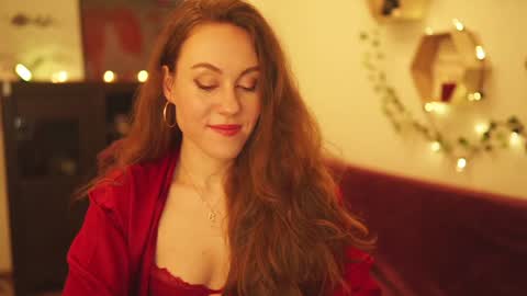 hahayessihaveone online show from December 28, 2024, 6:08 pm