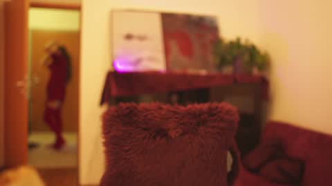 hahayessihaveone online show from January 6, 2025, 7:45 pm