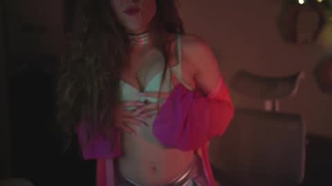 hahayessihaveone online show from September 11, 2025, 8:20 pm