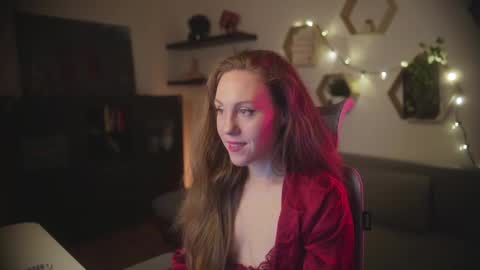 hahayessihaveone online show from October 24, 2025, 8:16 pm