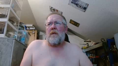 haiflosse online show from May 29, 2026, 3:32 pm