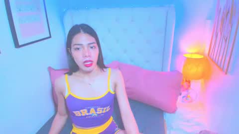 Snapshot of hailee_harper chatting on February 5, 2025, 12:38 pm HAILEE HORNY online show from February 5, 2025, 12:38 pm
