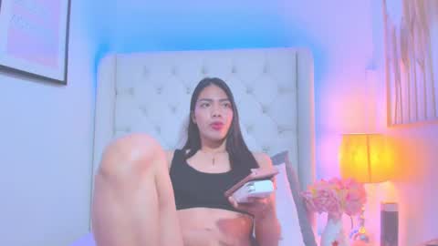 Snapshot of hailee_harper chatting on February 18, 2025, 3:21 pm HAILEE HORNY online show from February 18, 2025, 3:21 pm
