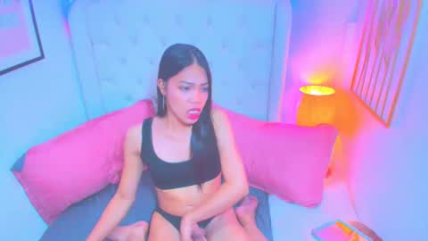 Snapshot of hailee_harper chatting on March 7, 2025, 12:23 pm HAILEE HORNY online show from March 7, 2025, 12:23 pm