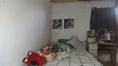 hailey_sweetcum77 online show from March 24, 2026, 5:12 am