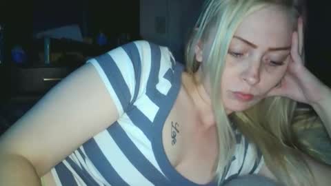 Hailey and d online show from October 25, 2025, 8:22 am