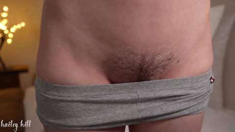 Snapshot of haileyhill chatting on December 2, 2024, 1:03 am HaileyHill online show from December 2, 2024, 1:03 am